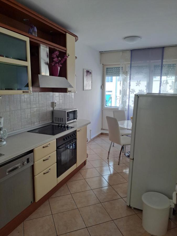 Center Apartment Silvana Split Bagian luar foto