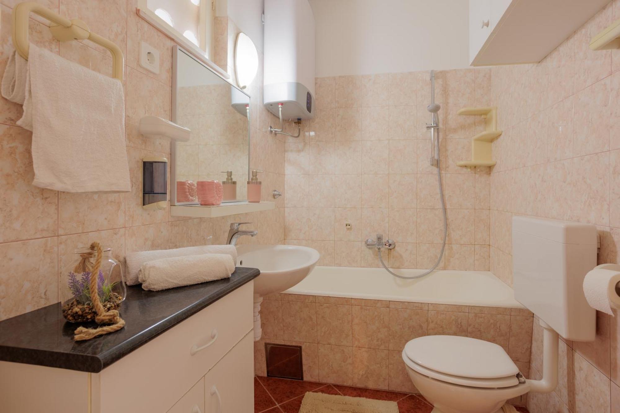 Center Apartment Silvana Split Bagian luar foto