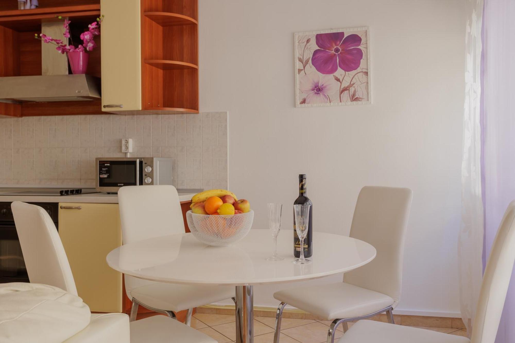 Center Apartment Silvana Split Bagian luar foto