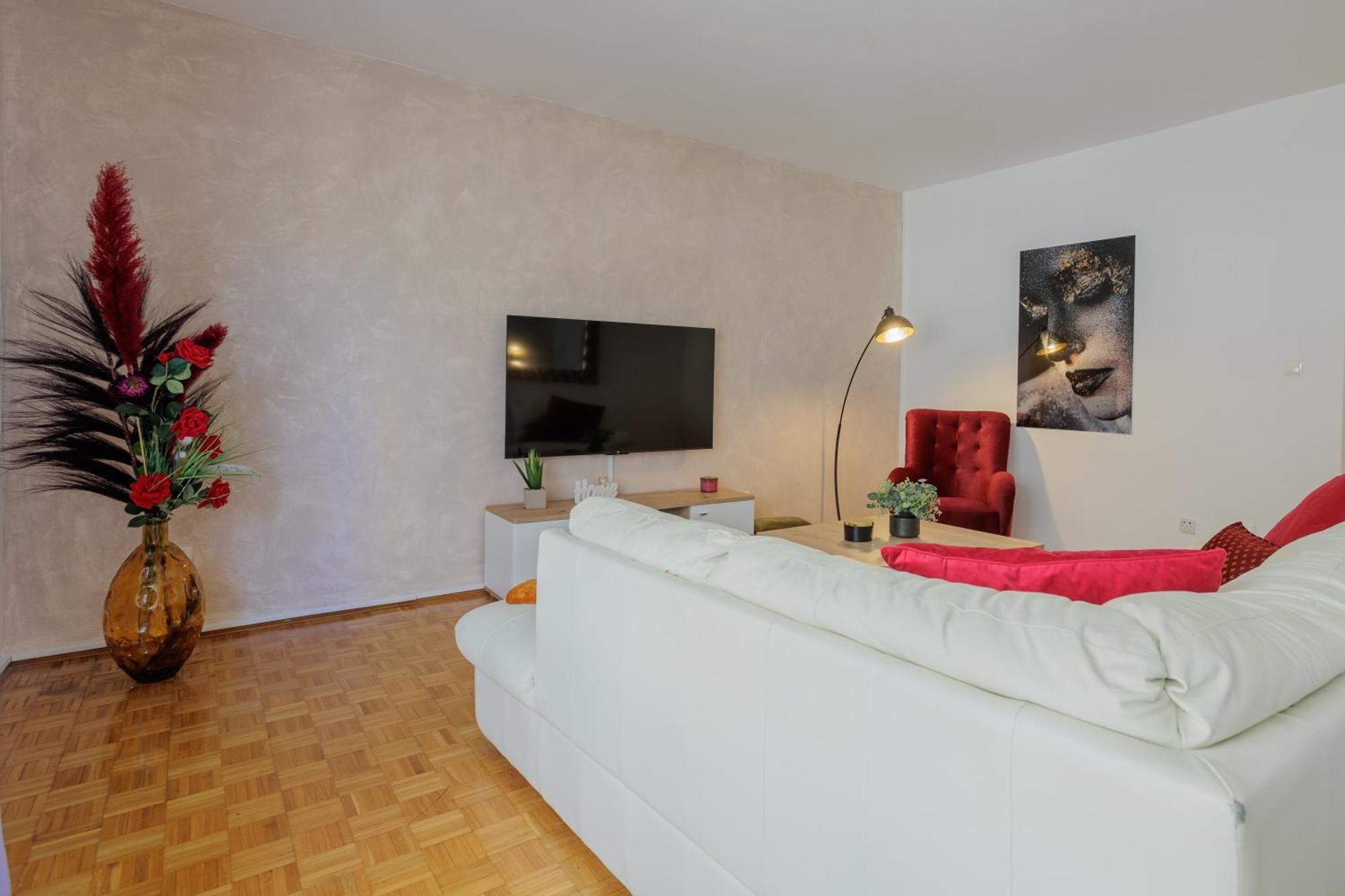 Center Apartment Silvana Split Bagian luar foto